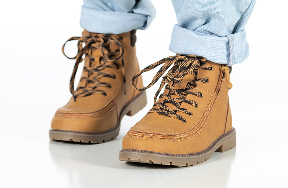 Tan BILLY Lugs shoes with wraparound zipper, ideal for diabetes, plantar fasciitis, bunions, wide feet, orthotics, and wheelchair use.