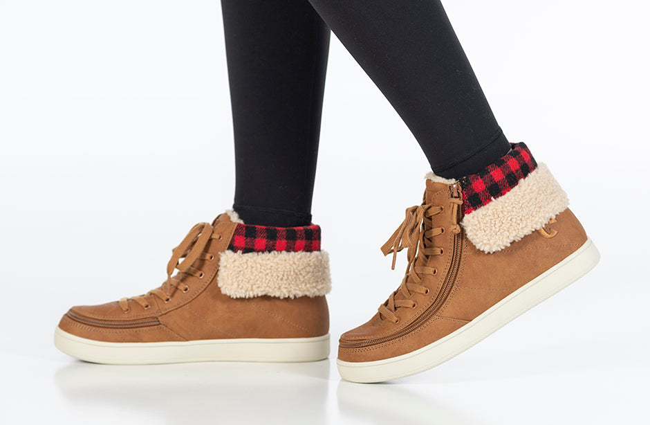Women's Cognac BILLY Cuffs with fur collar, ideal for wide feet, diabetes, plantar fasciitis, bunions, and orthotics. Step-in comfort shoes.