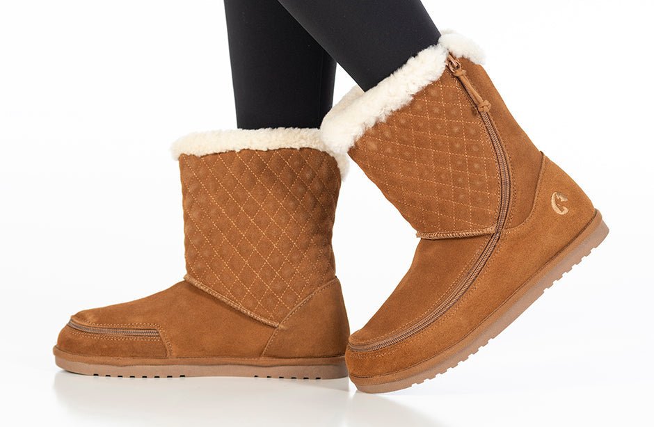 Kids Chestnut BILLY Cozy Quilt Lux Boots with flip-top zipper, ideal for wide feet, orthotics, and wheelchair use.